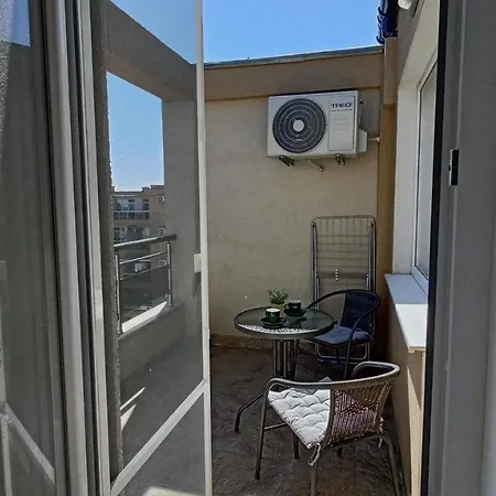 ангелина Apartment *